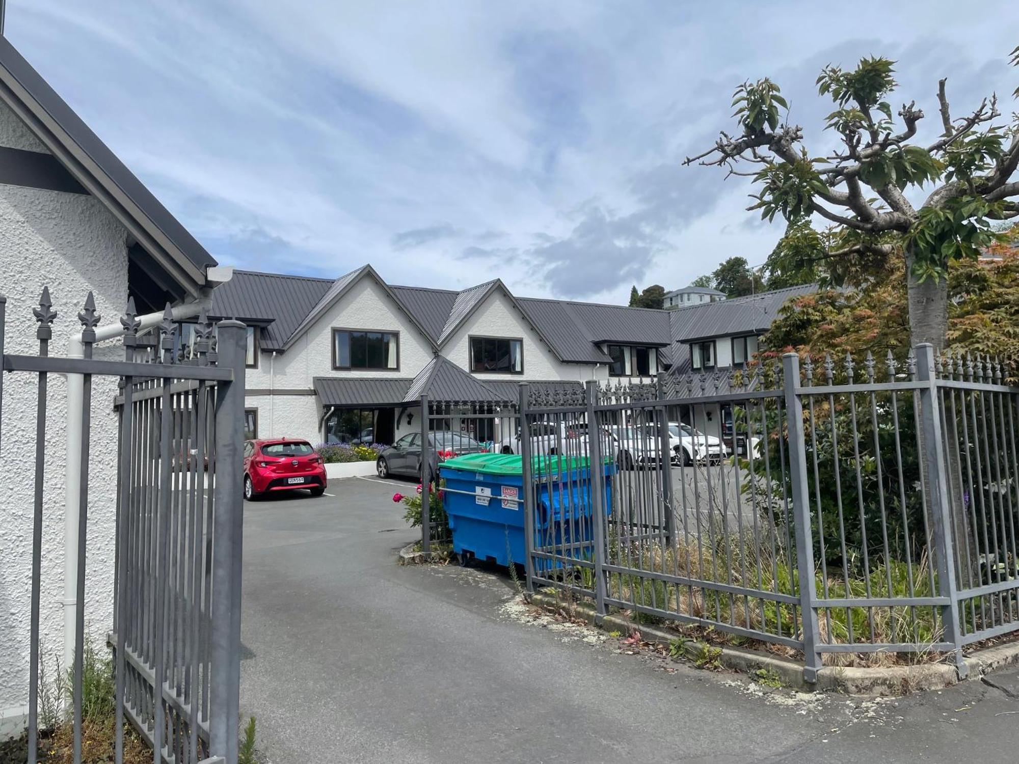 Allan Court Motel Dunedin Exteriör bild