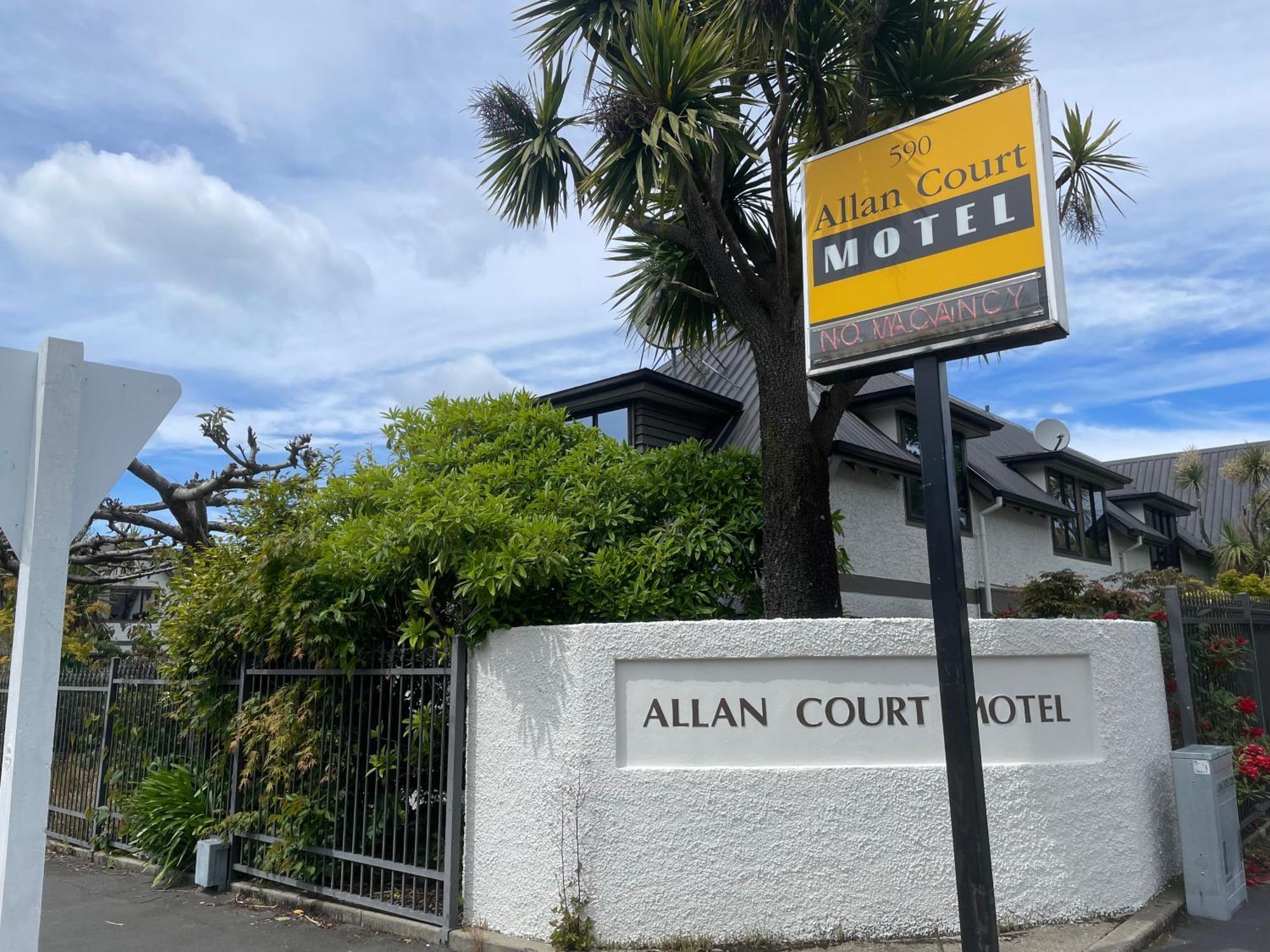 Allan Court Motel Dunedin Exteriör bild
