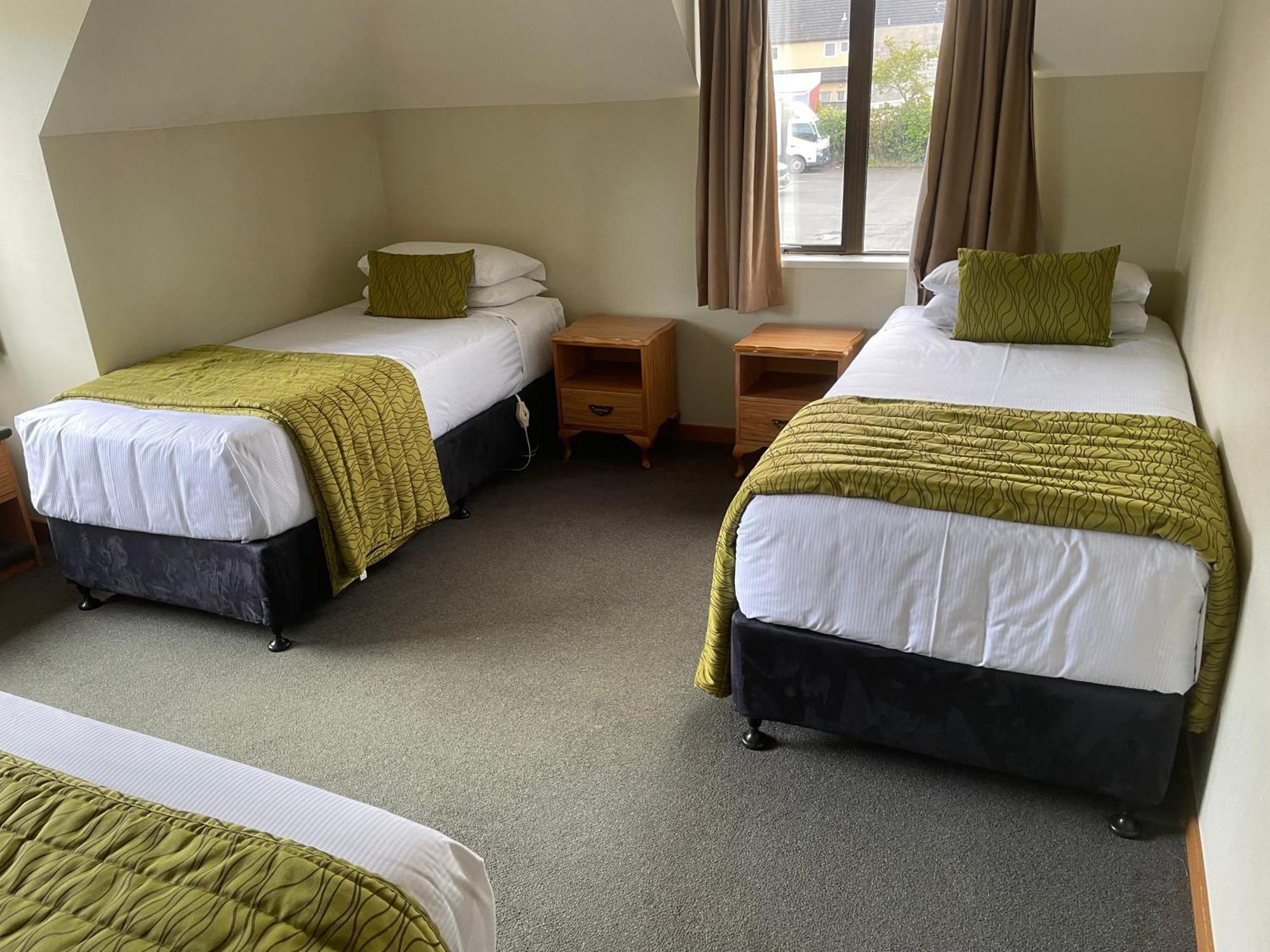Allan Court Motel Dunedin Exteriör bild