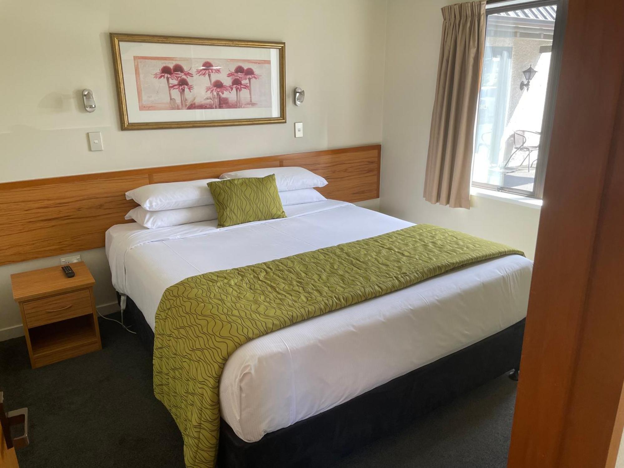 Allan Court Motel Dunedin Exteriör bild